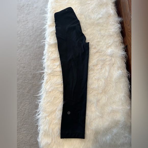 Lululemon Swift Speed High Rise Crop - Picture 2 of 5